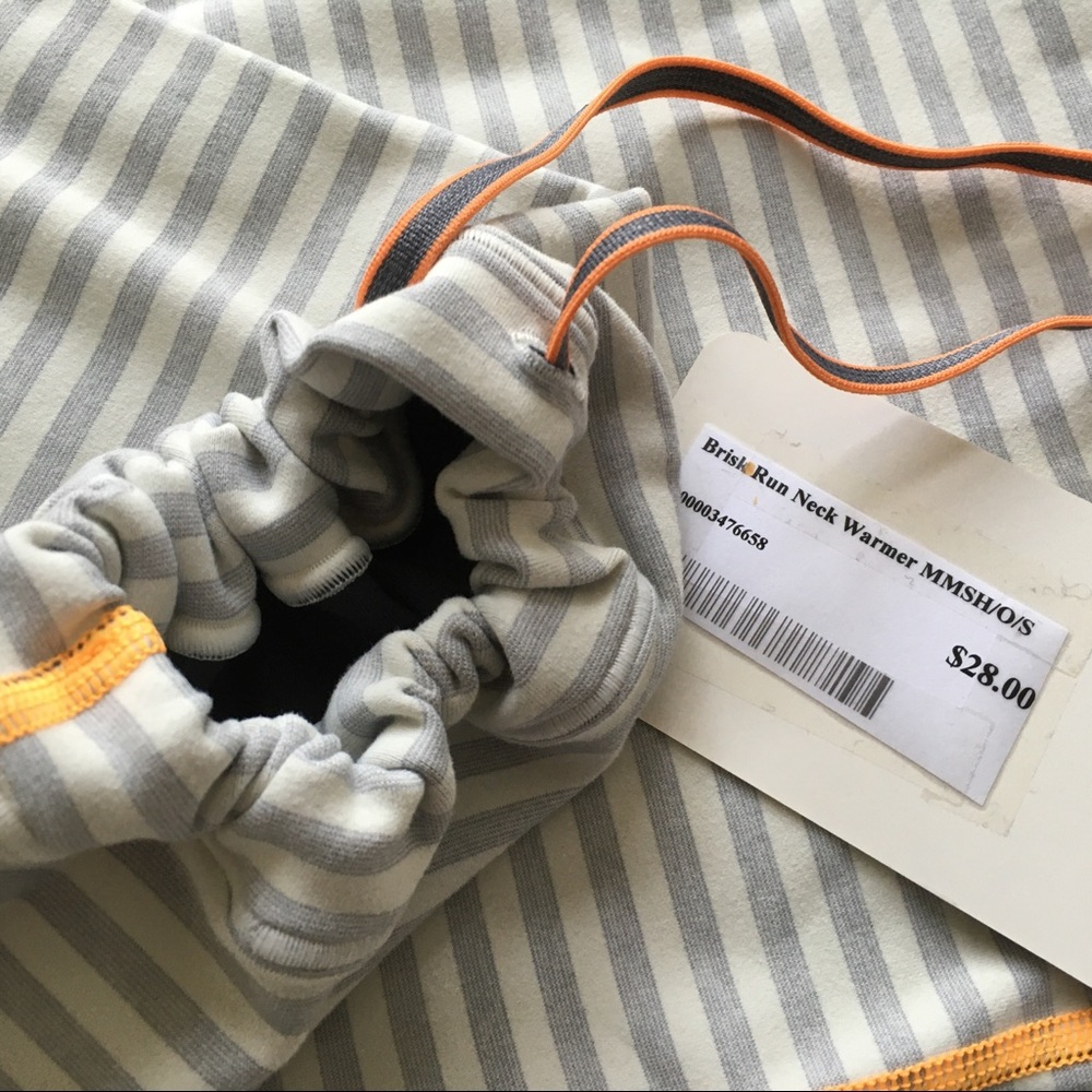 Lululemon Brisk Run Striped Neck Warmer